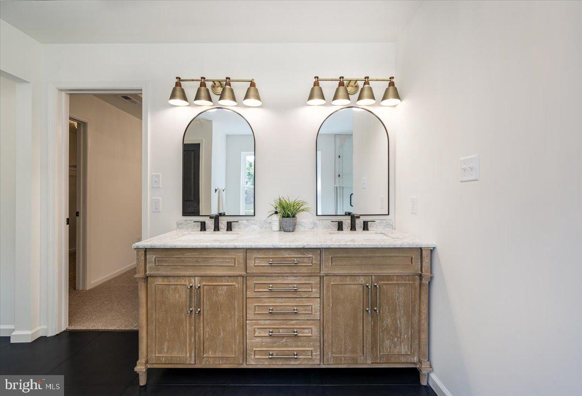 MERRYMAN HEIGHTS - Residential