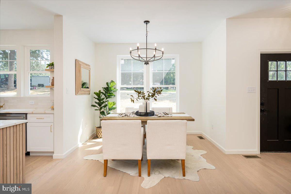 MERRYMAN HEIGHTS - Residential