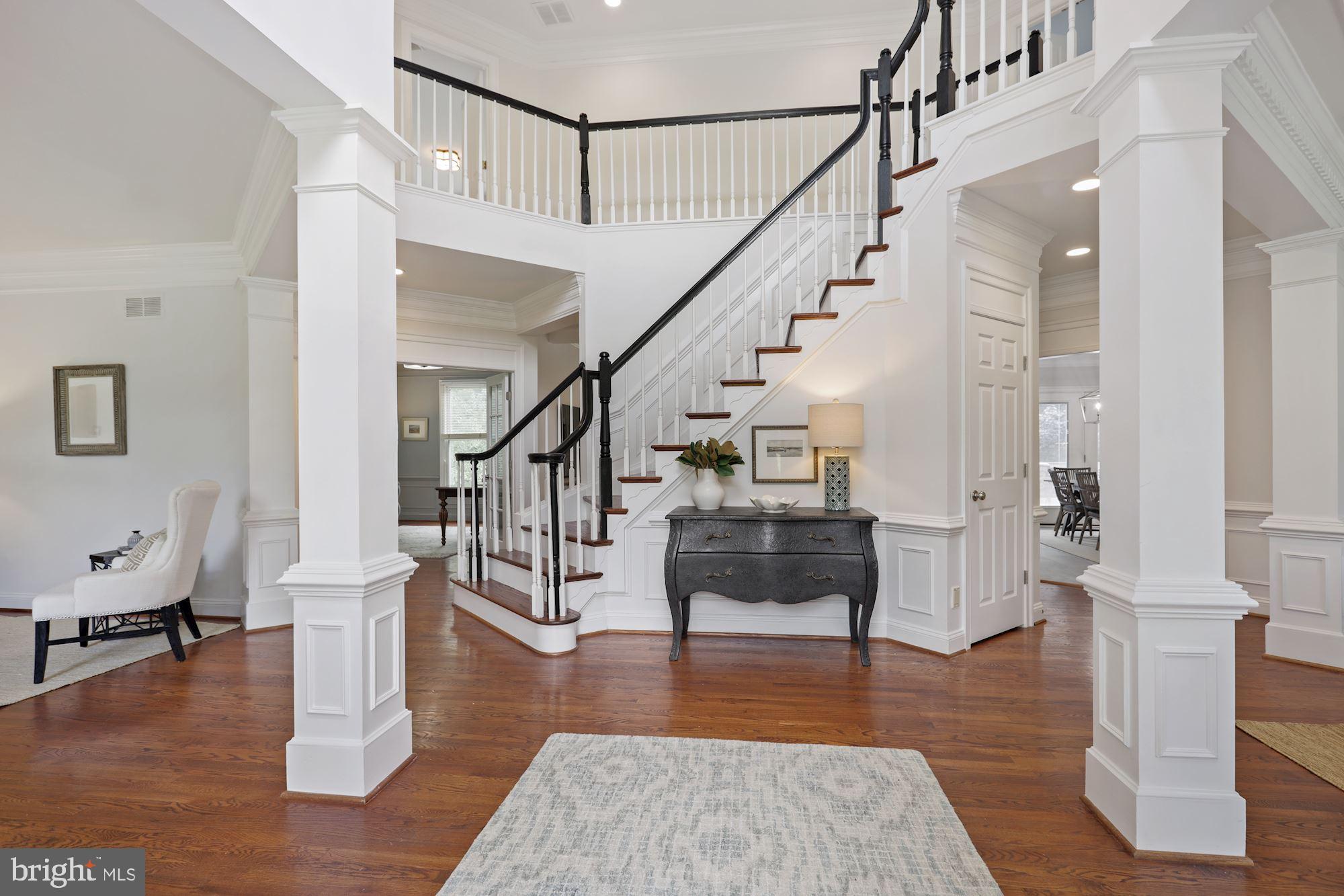 MCLEAN HUNDRED - Residential