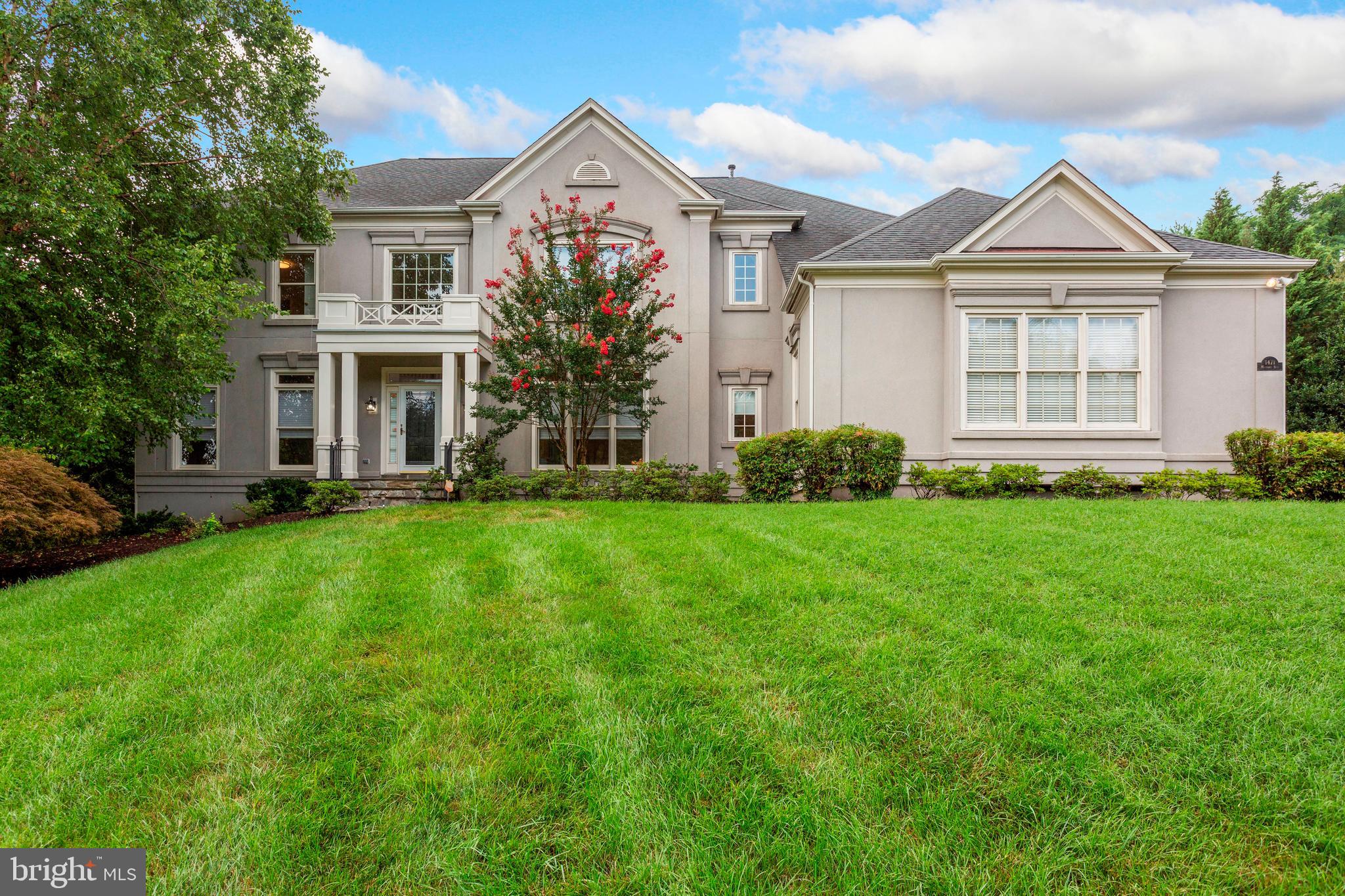 MCLEAN HUNDRED - Residential