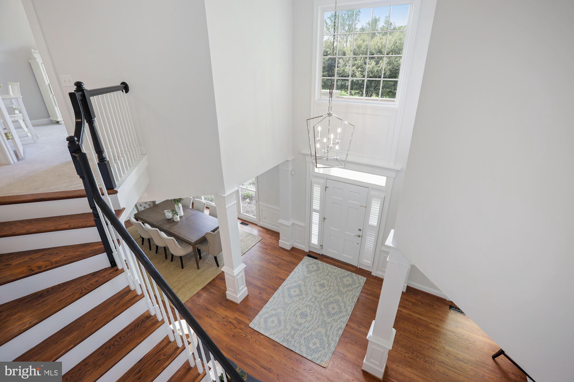 MCLEAN HUNDRED - Residential