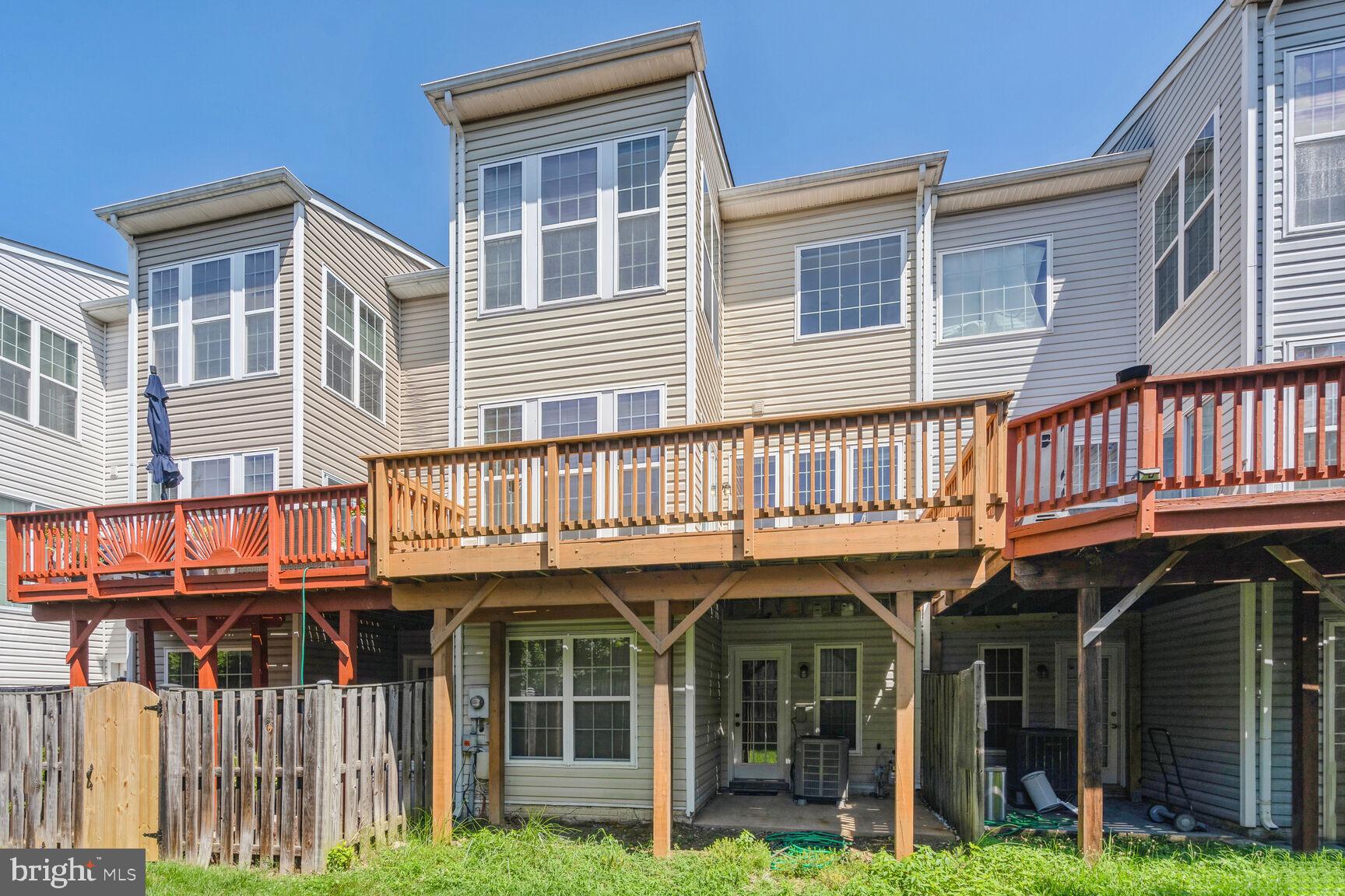 JAPONICA - Residential Lease