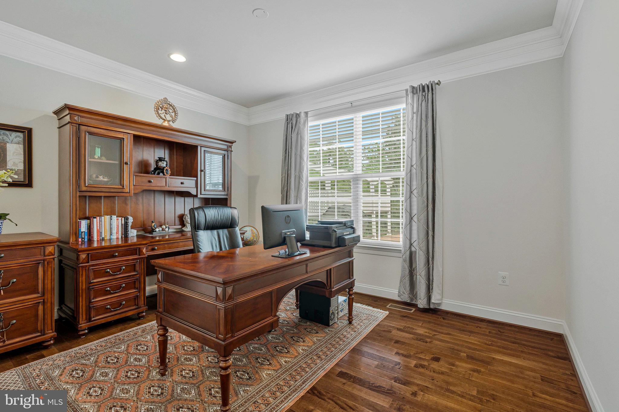 PMW FARMS - Residential