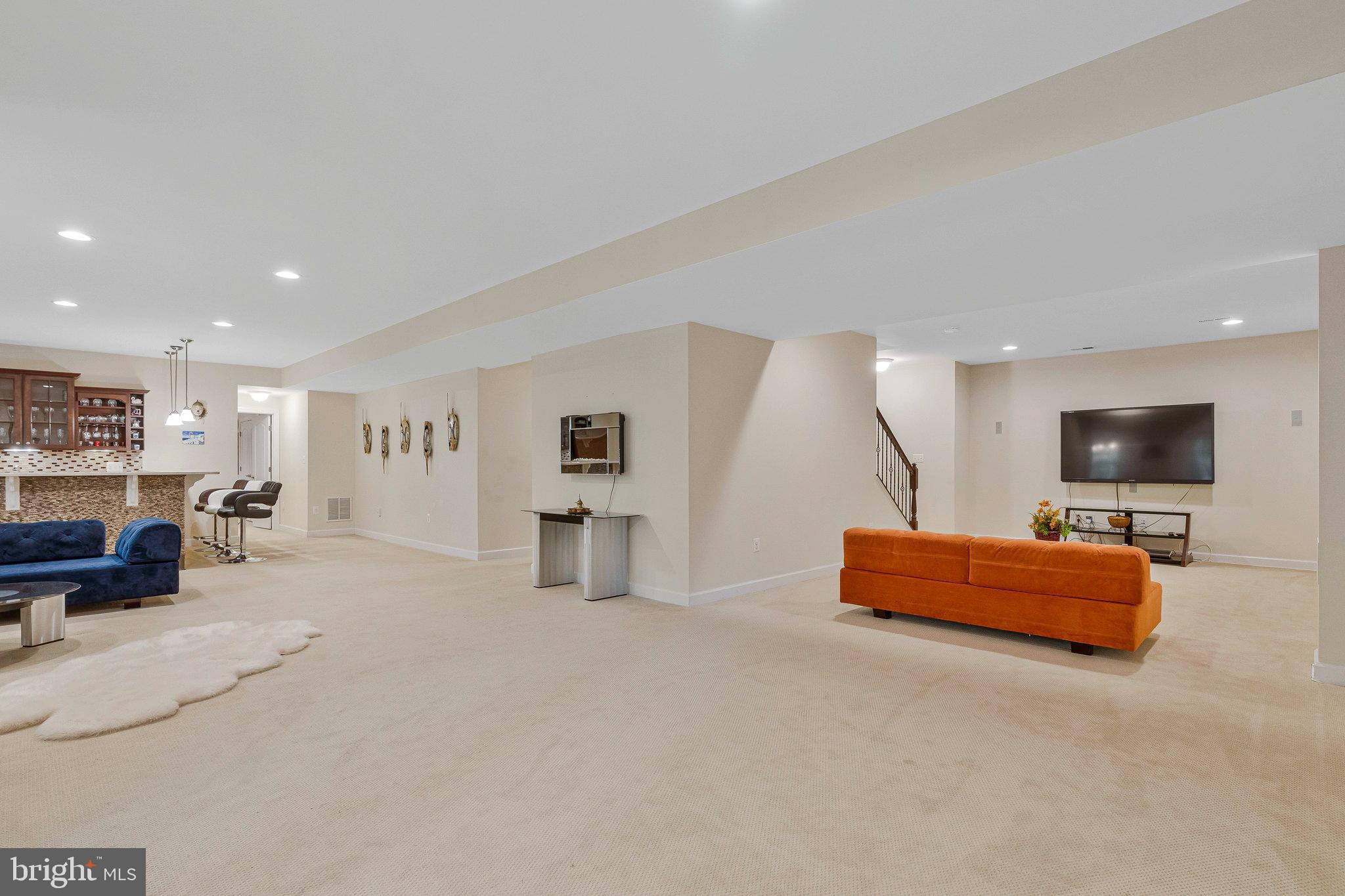 PMW FARMS - Residential