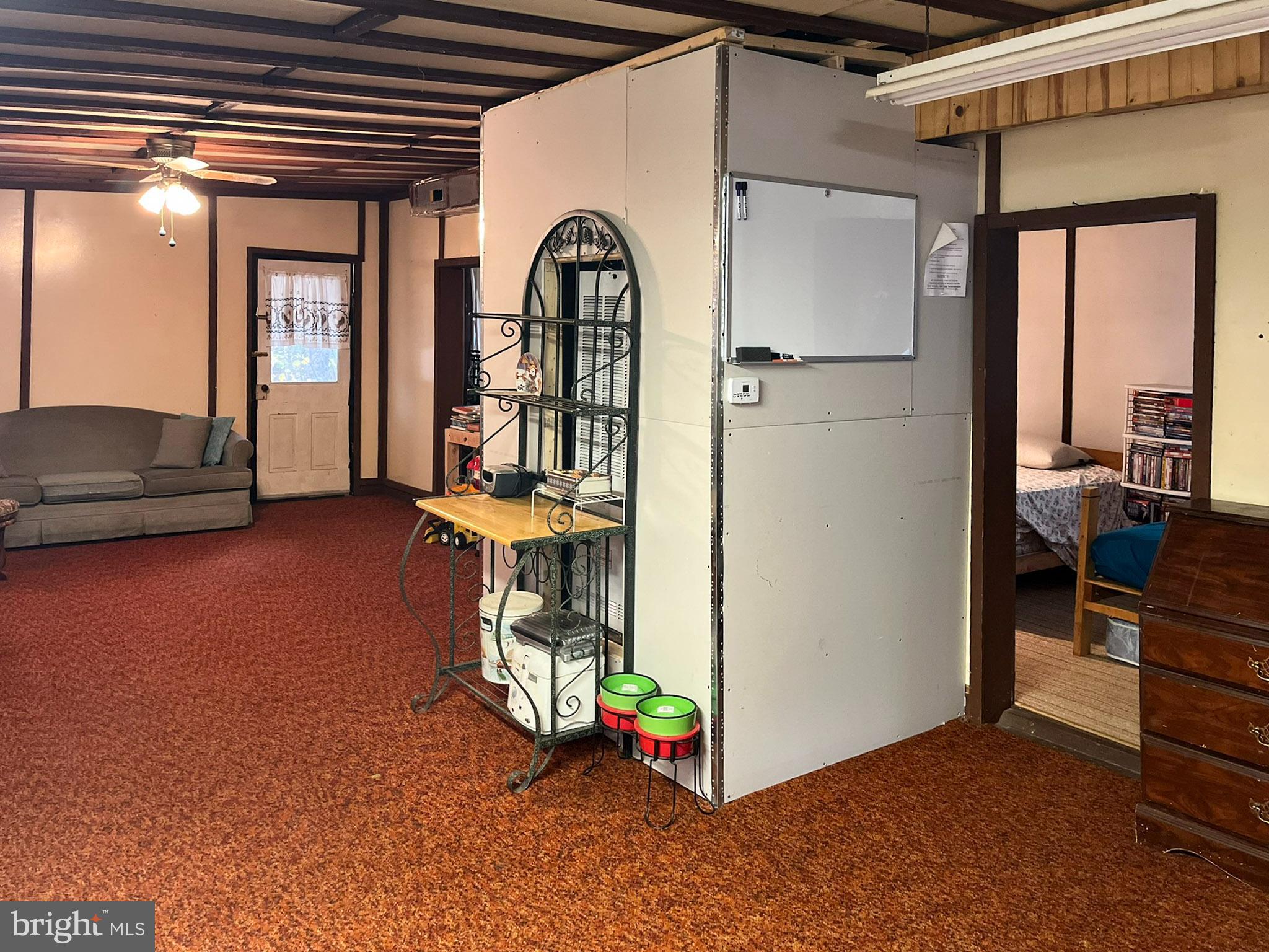 VALLEY VIEW ACRES - Residential