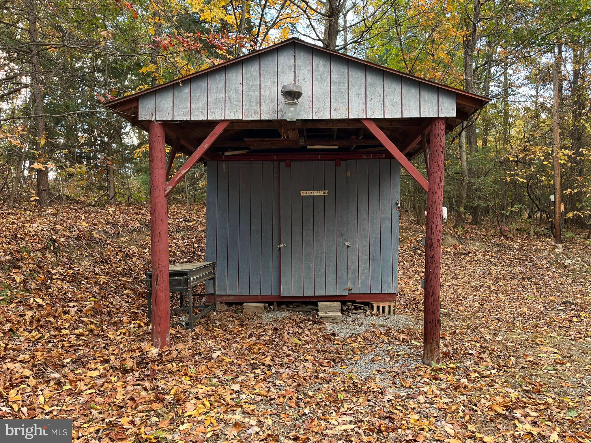 VALLEY VIEW ACRES - Residential