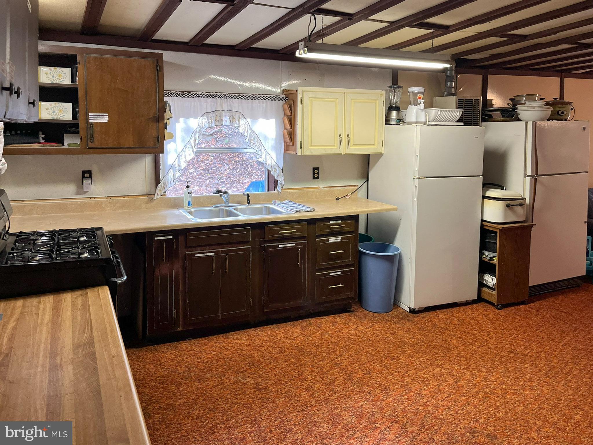 VALLEY VIEW ACRES - Residential