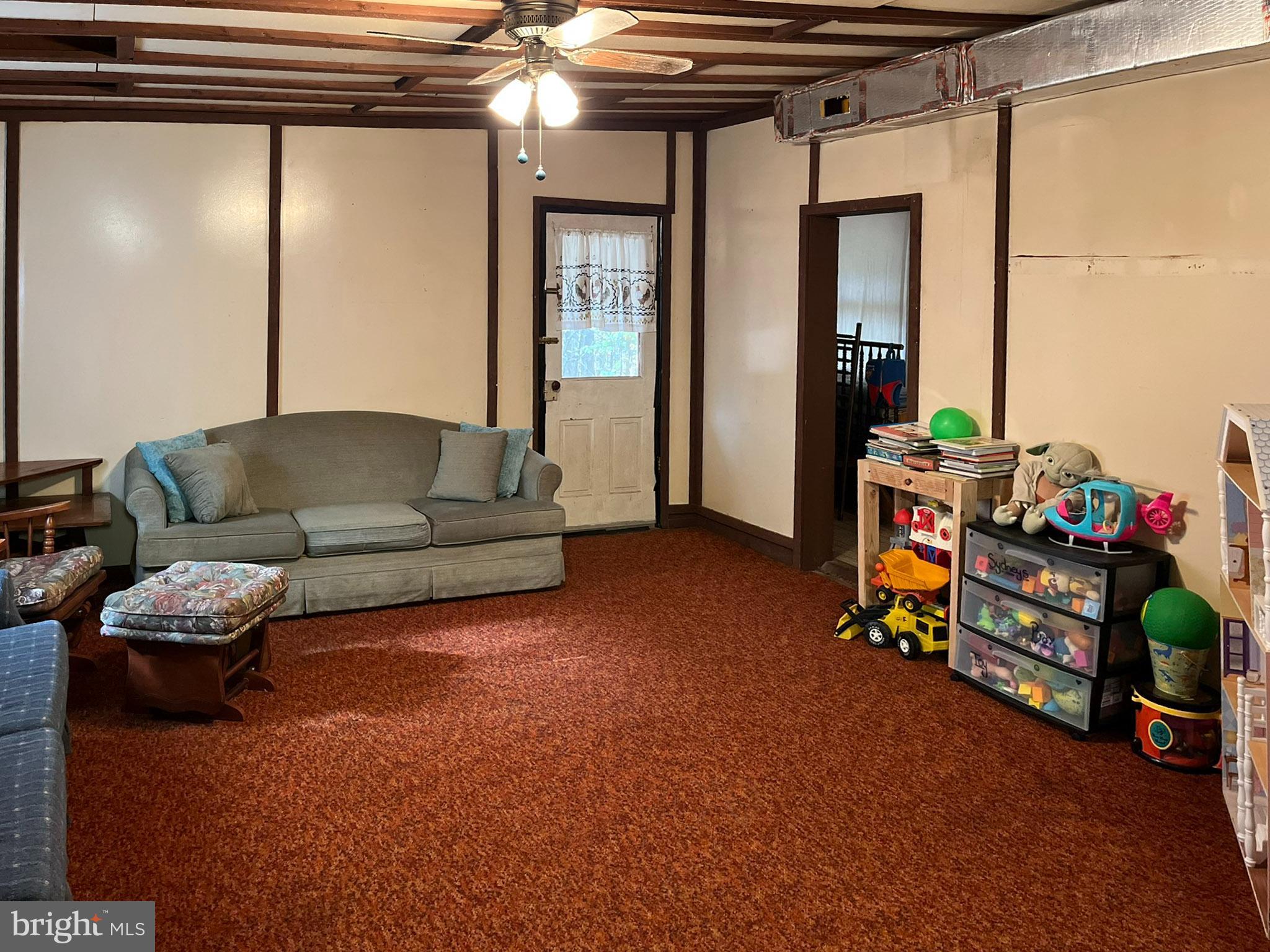 VALLEY VIEW ACRES - Residential