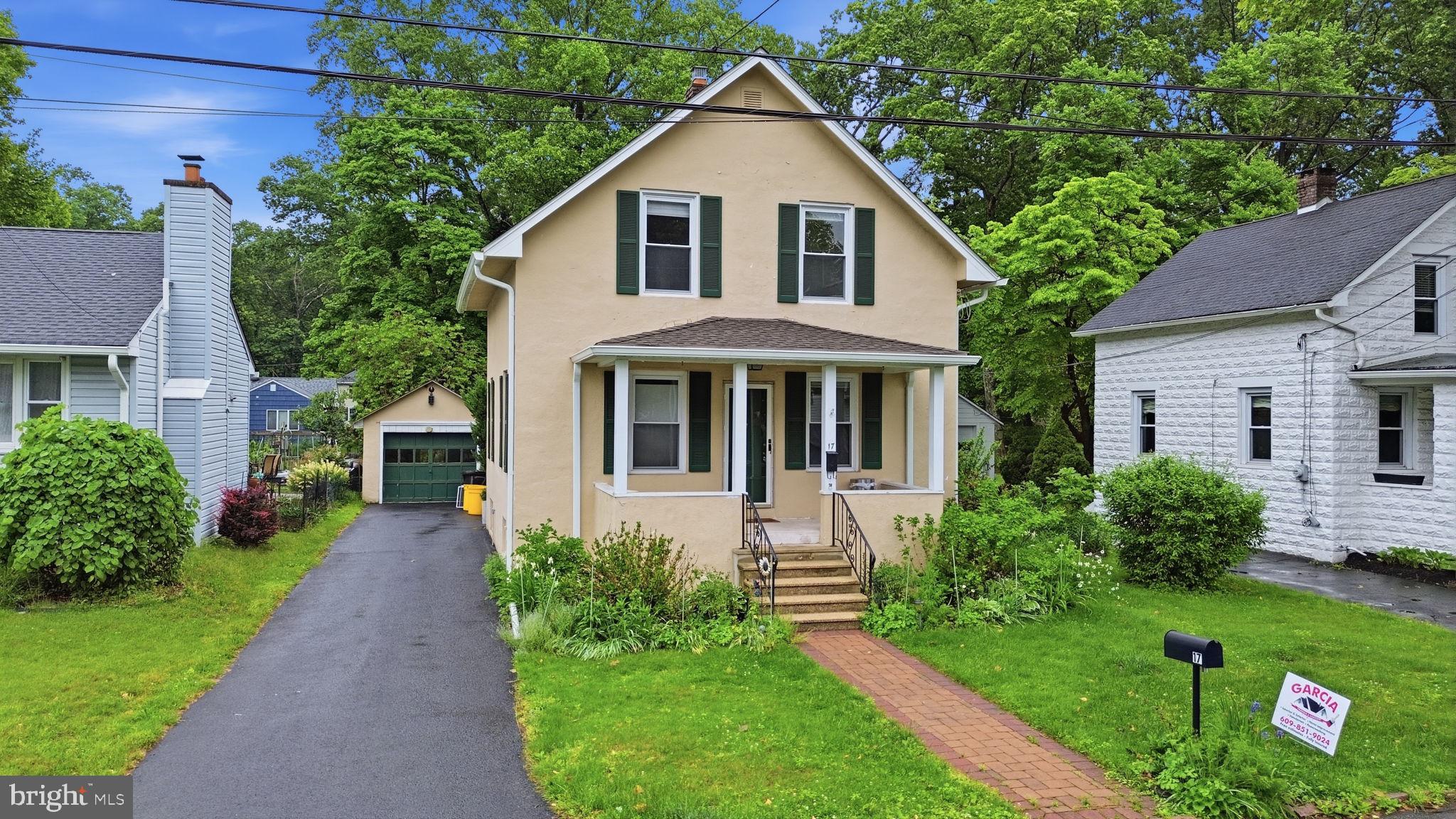 17 BERRIEN AVENUE