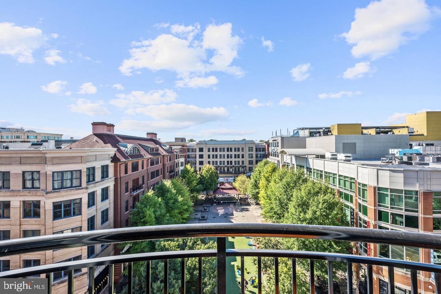 PALLADIAN - Residential