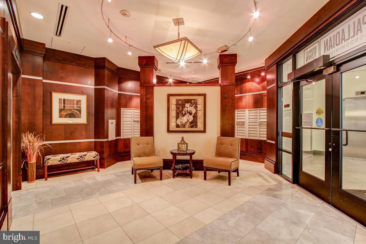 PALLADIAN - Residential