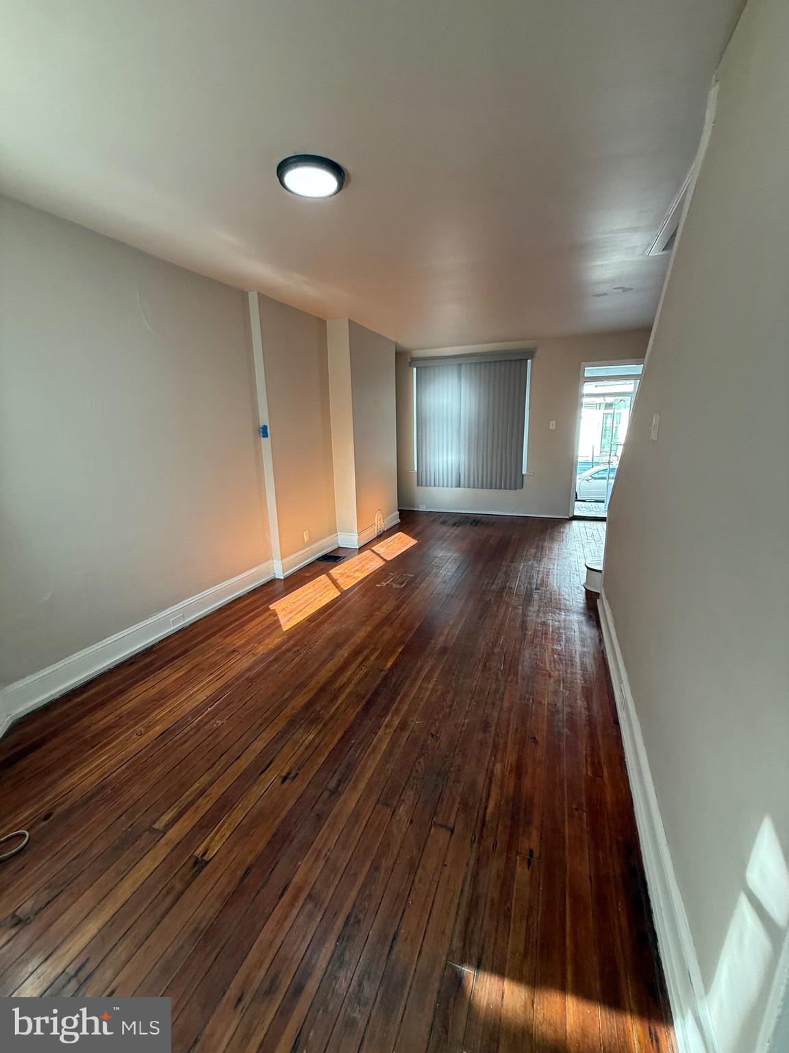 PHILADELPHIA (WEST) - Residential