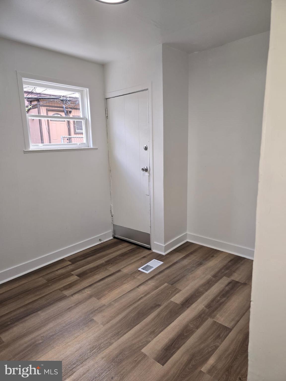 PHILADELPHIA (WEST) - Residential