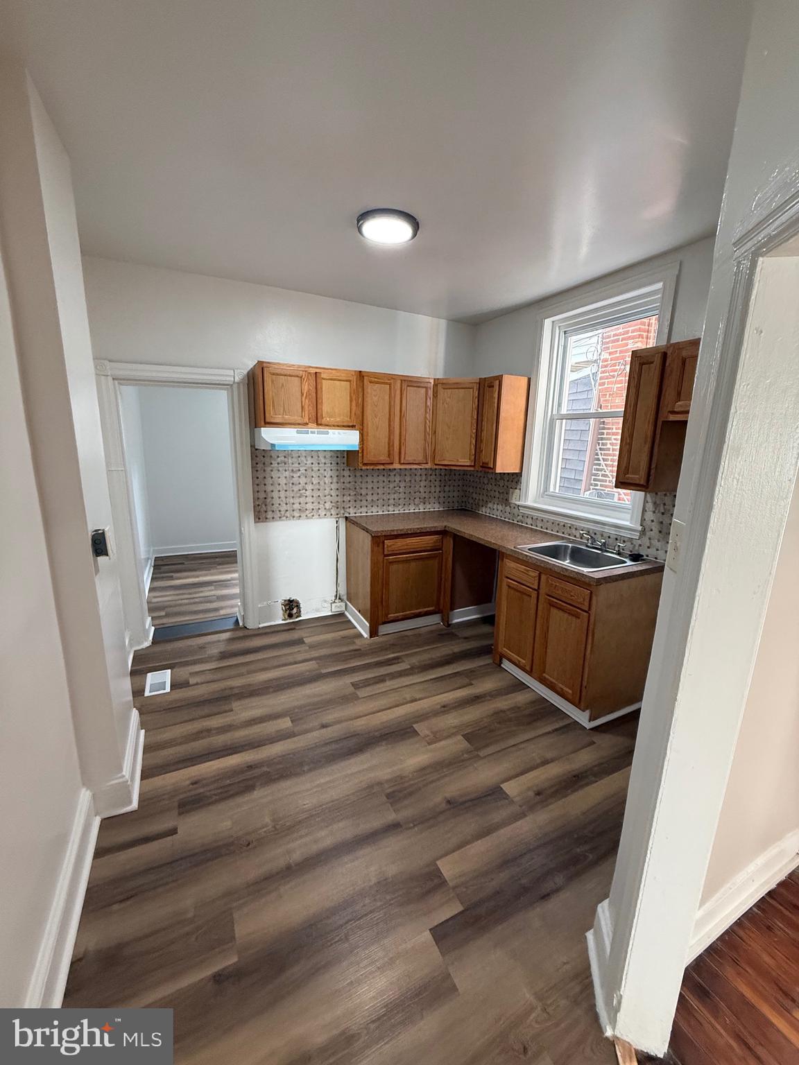 PHILADELPHIA (WEST) - Residential
