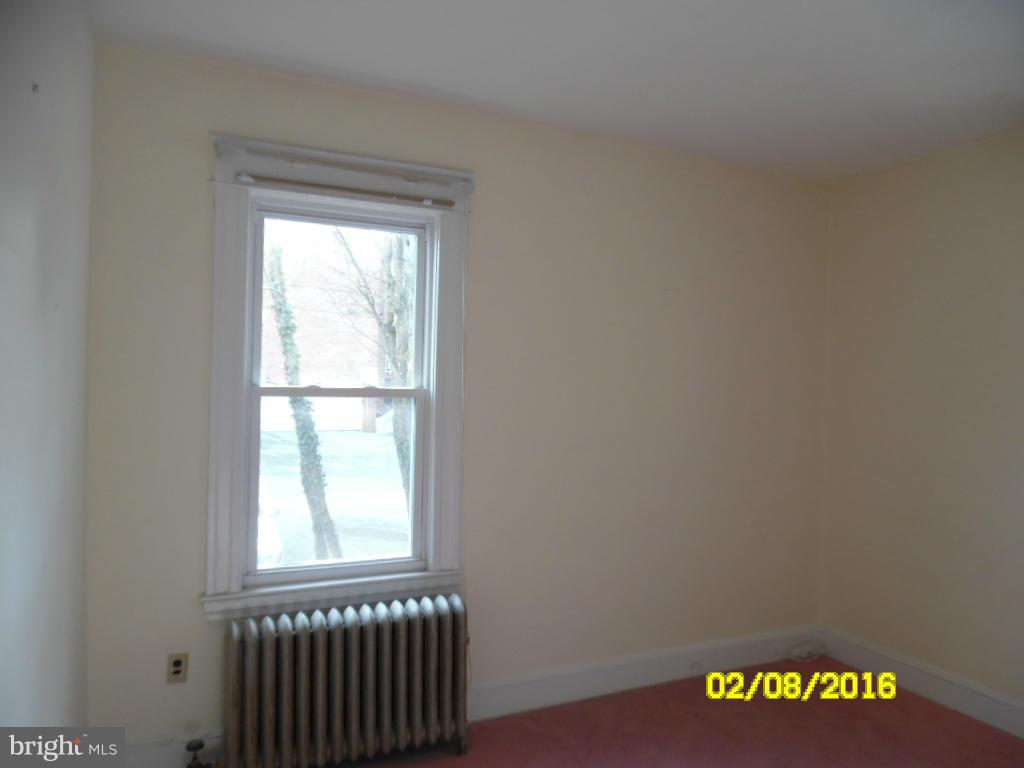 GLEN OAKS - Residential