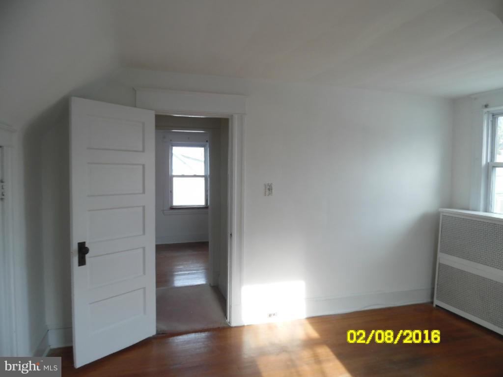 GLEN OAKS - Residential