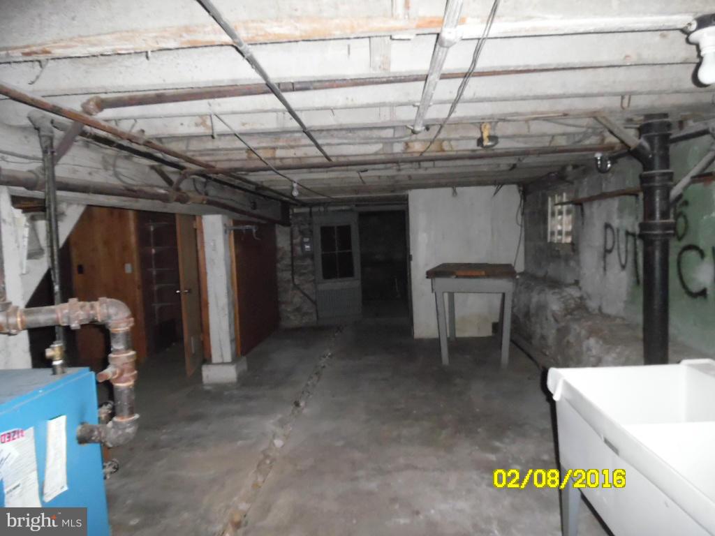 GLEN OAKS - Residential