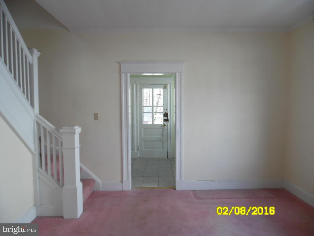 GLEN OAKS - Residential