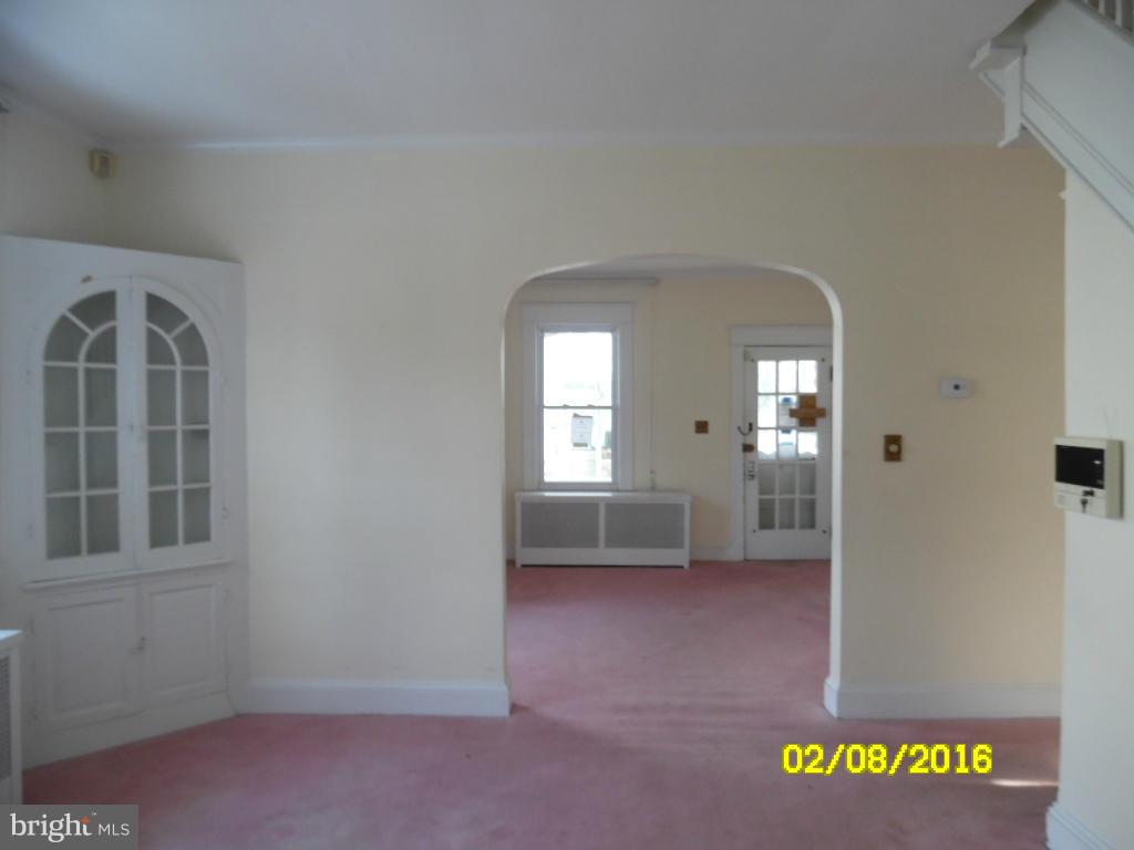 GLEN OAKS - Residential