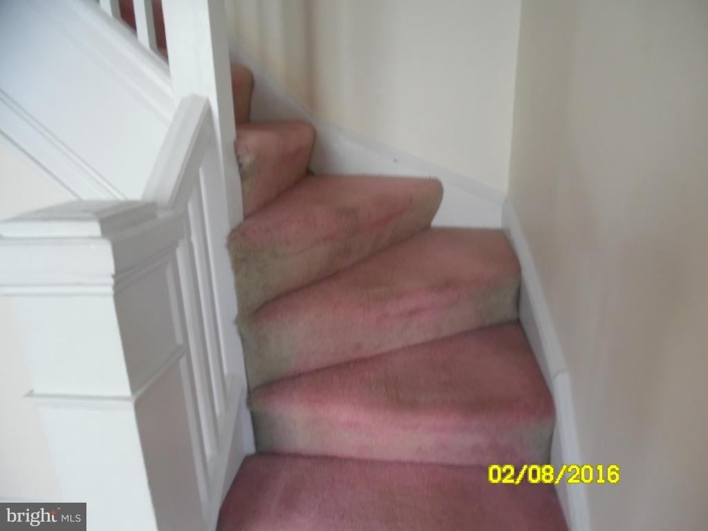 GLEN OAKS - Residential