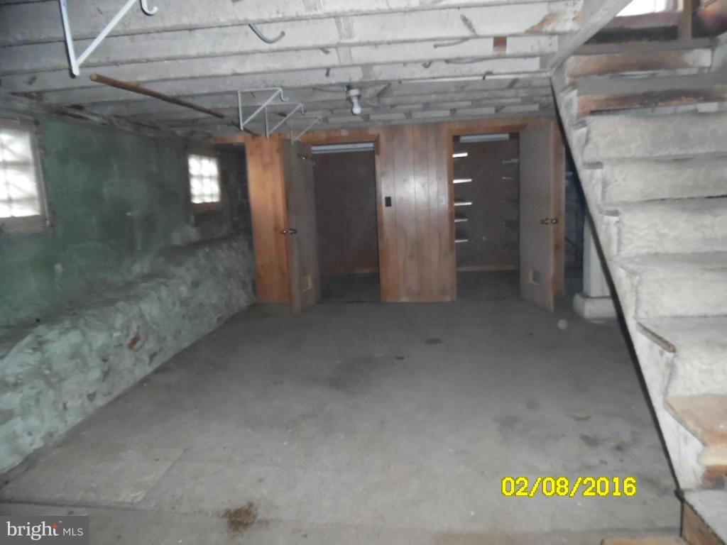 GLEN OAKS - Residential