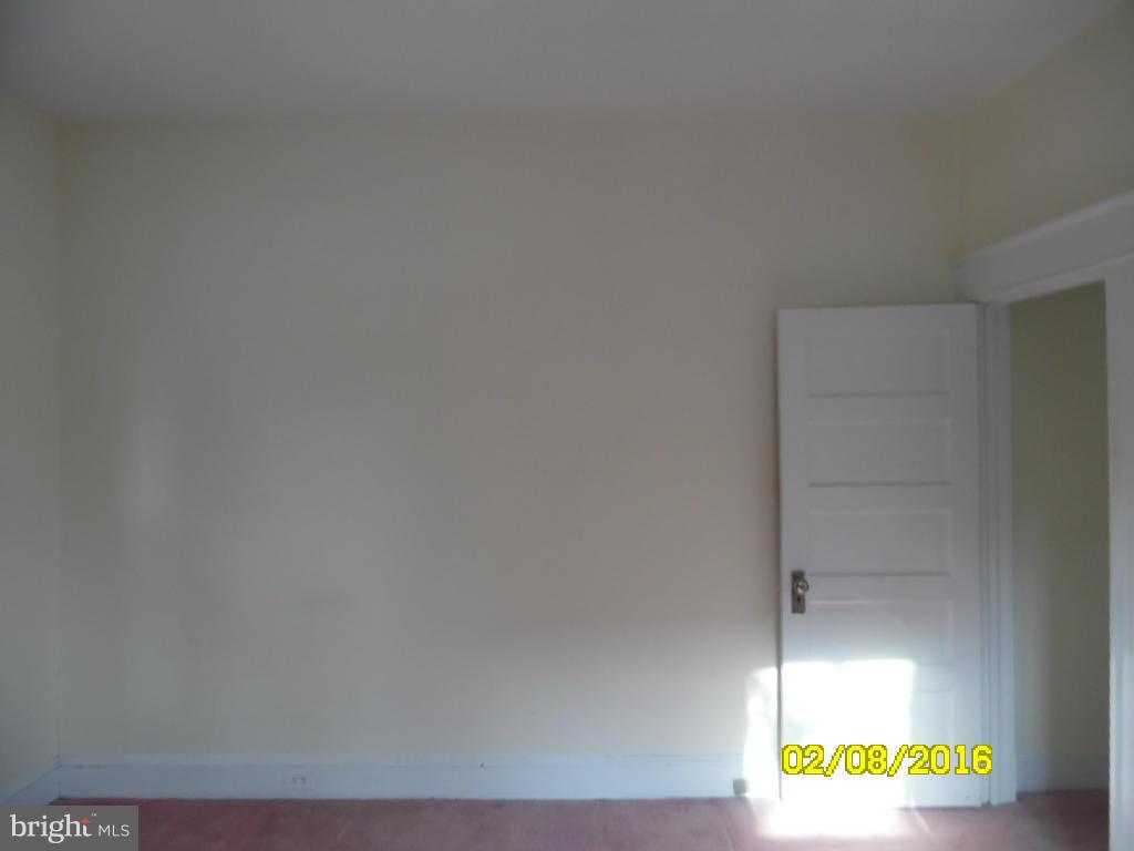 GLEN OAKS - Residential