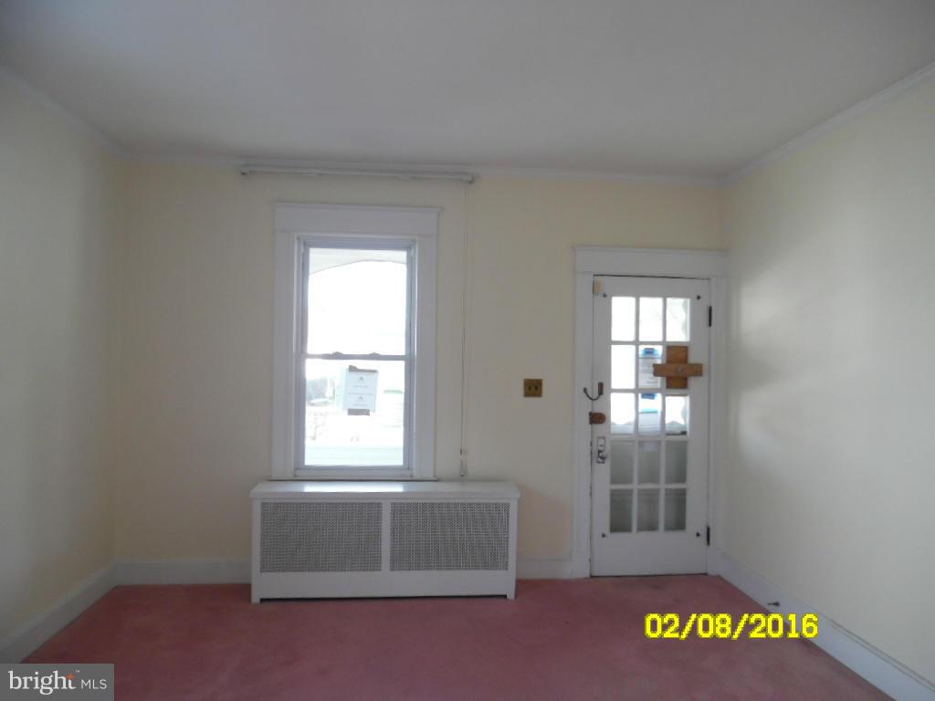 GLEN OAKS - Residential