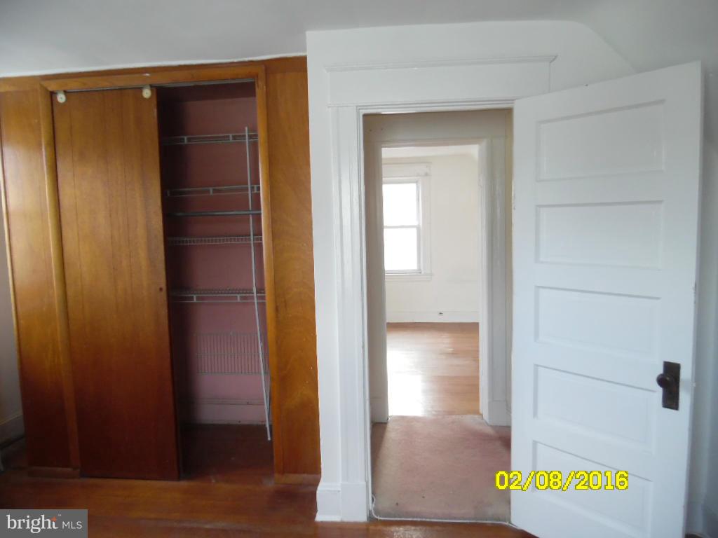 GLEN OAKS - Residential