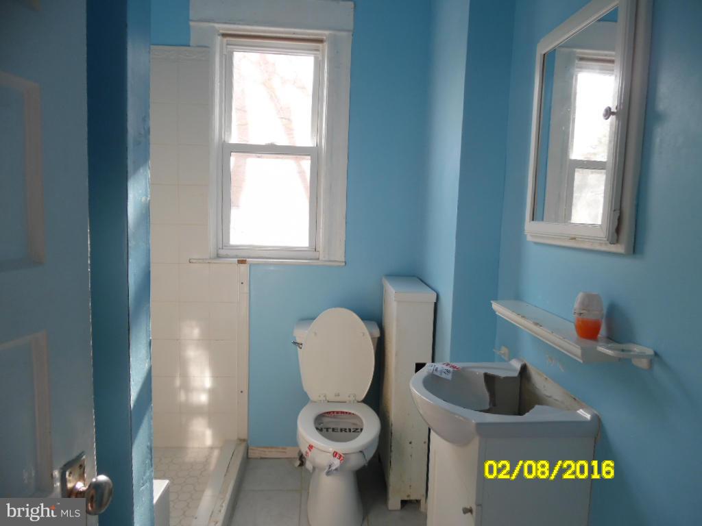 GLEN OAKS - Residential