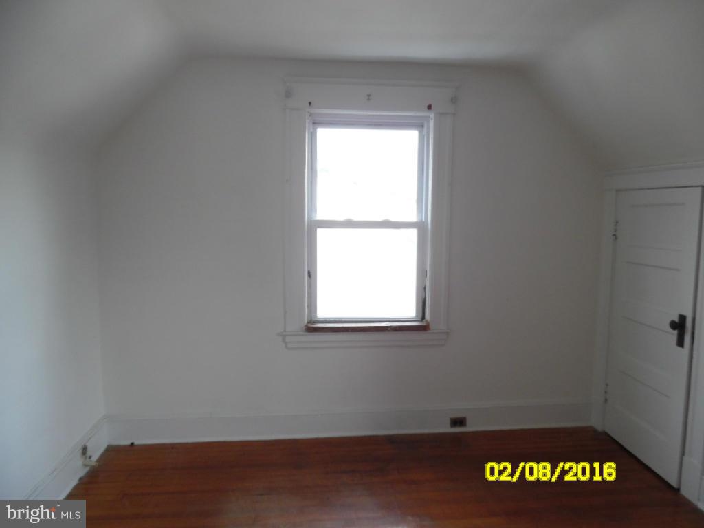 GLEN OAKS - Residential