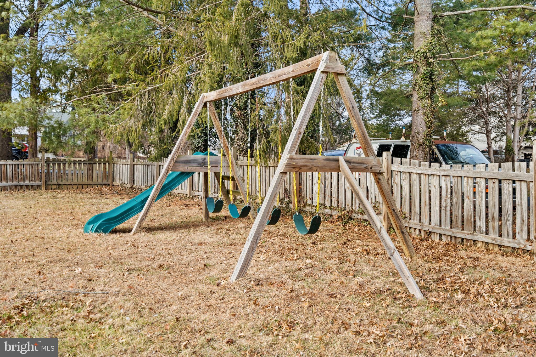 WARR LAKES - Residential