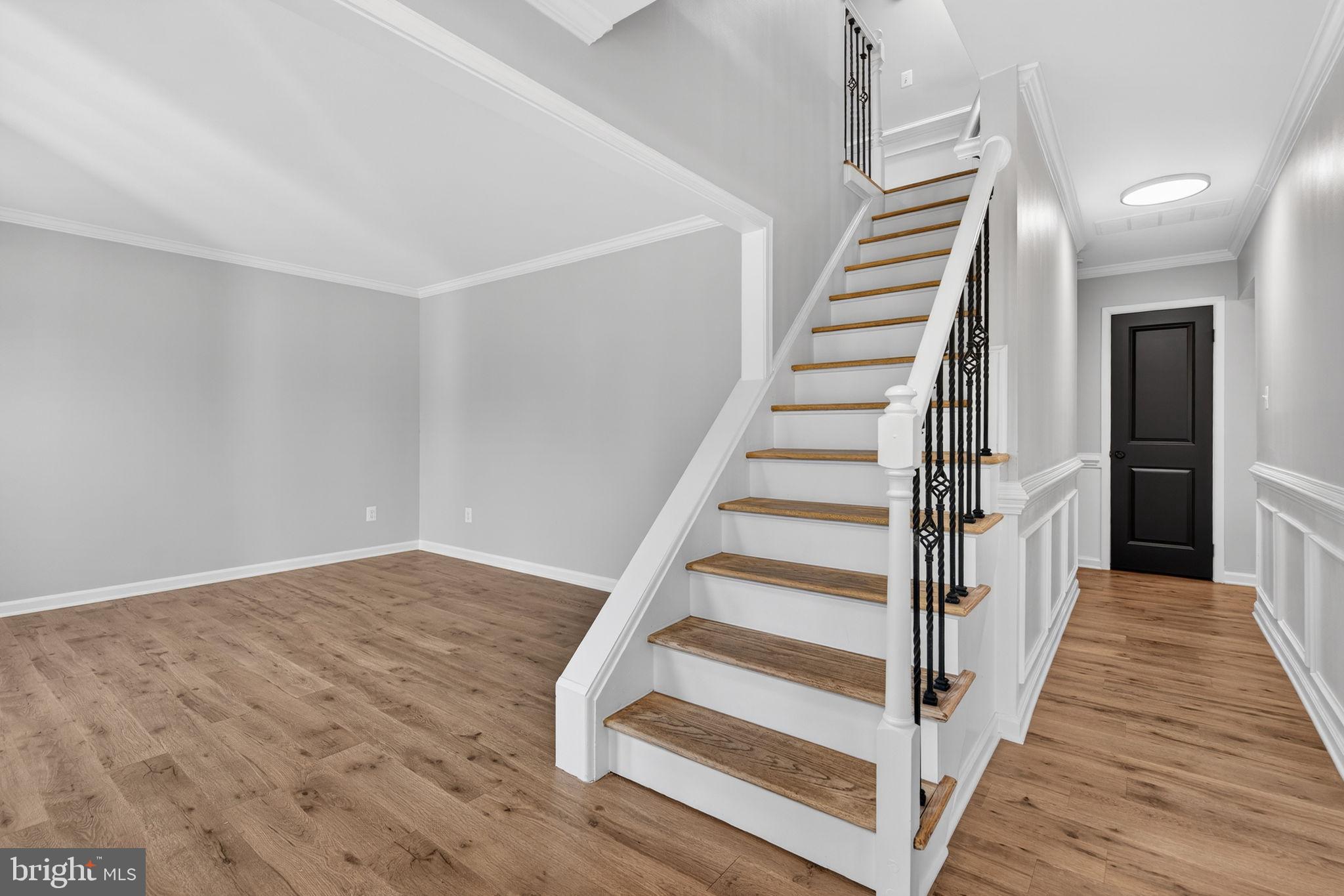 WARR LAKES - Residential