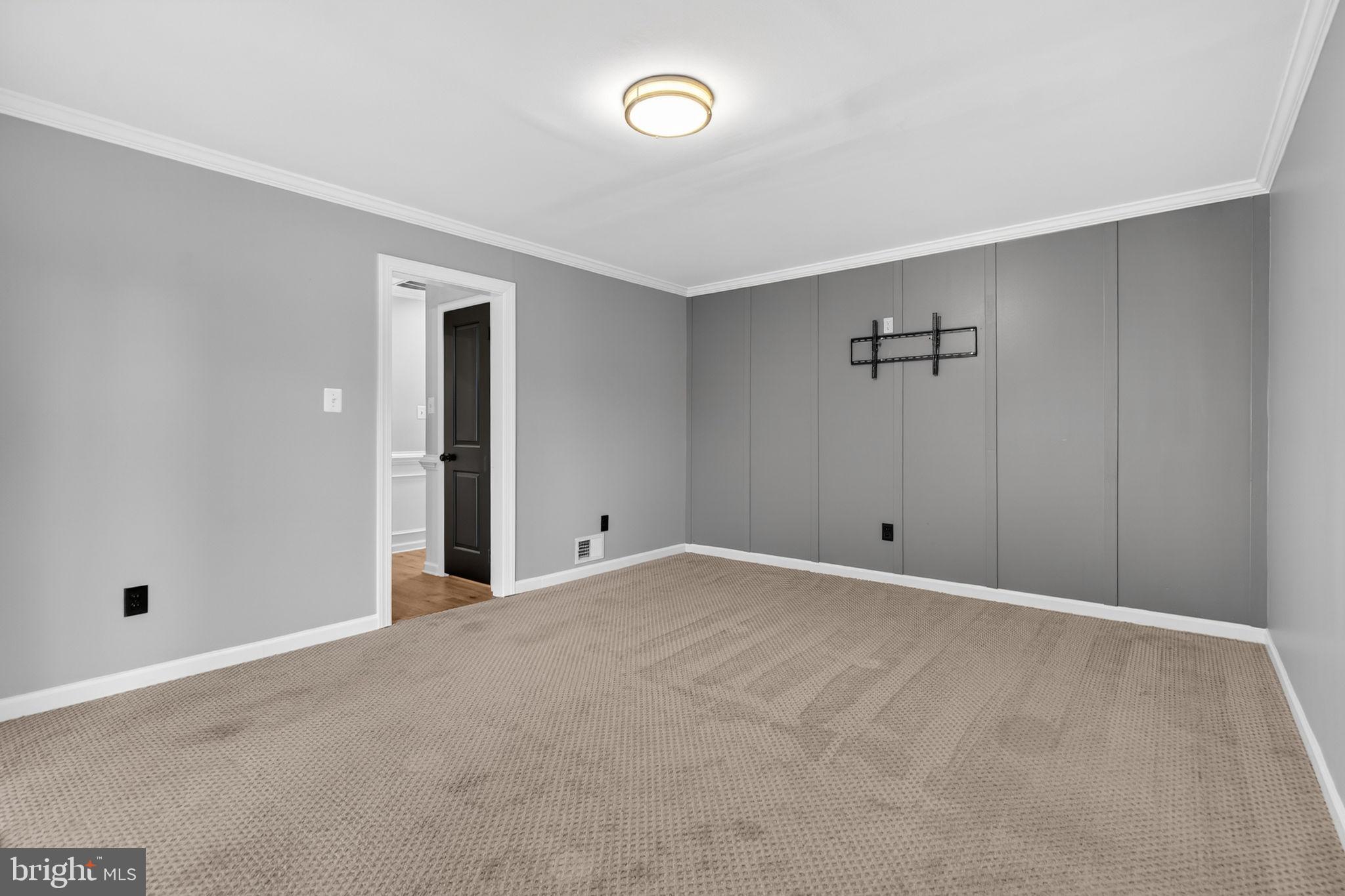 WARR LAKES - Residential