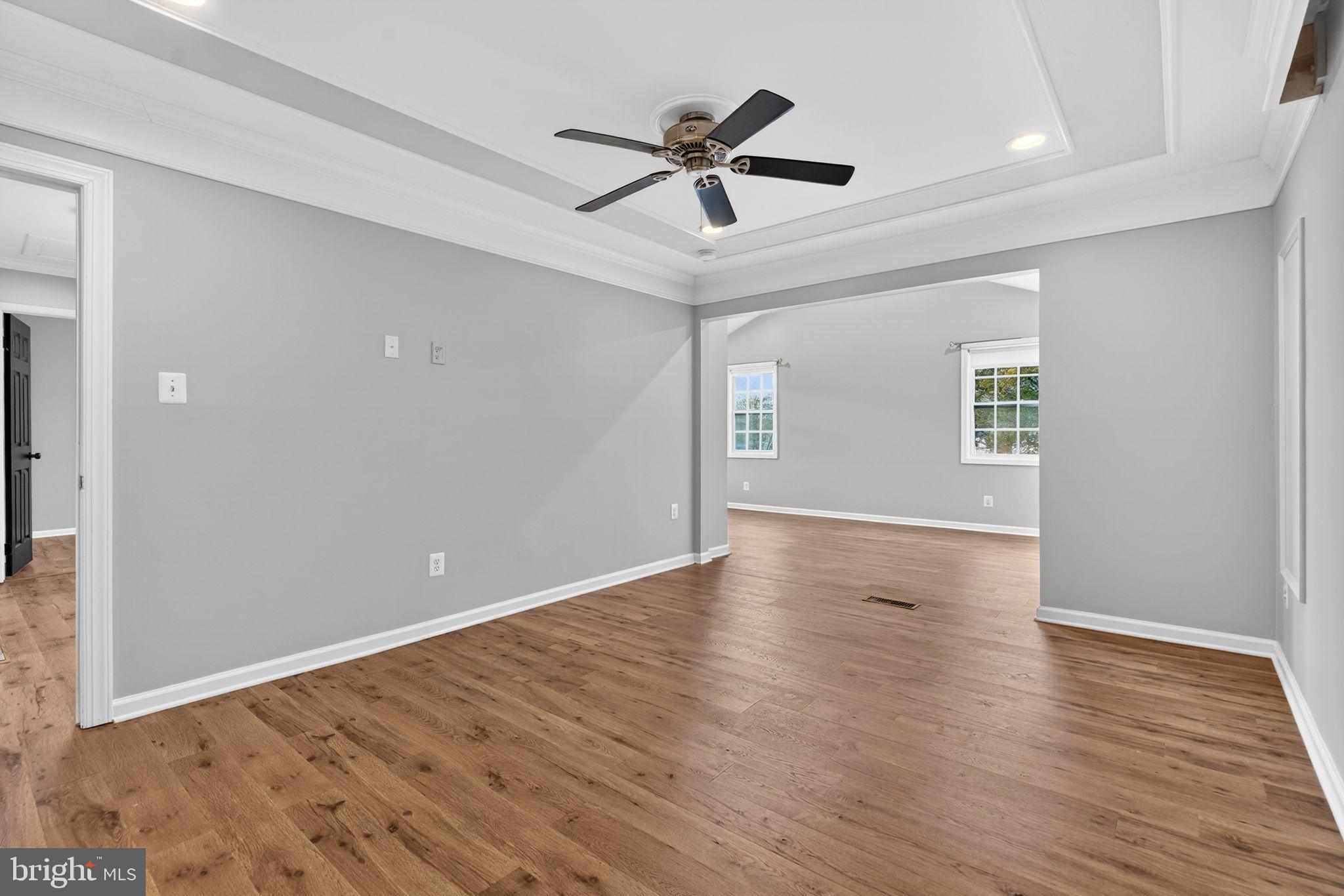 WARR LAKES - Residential