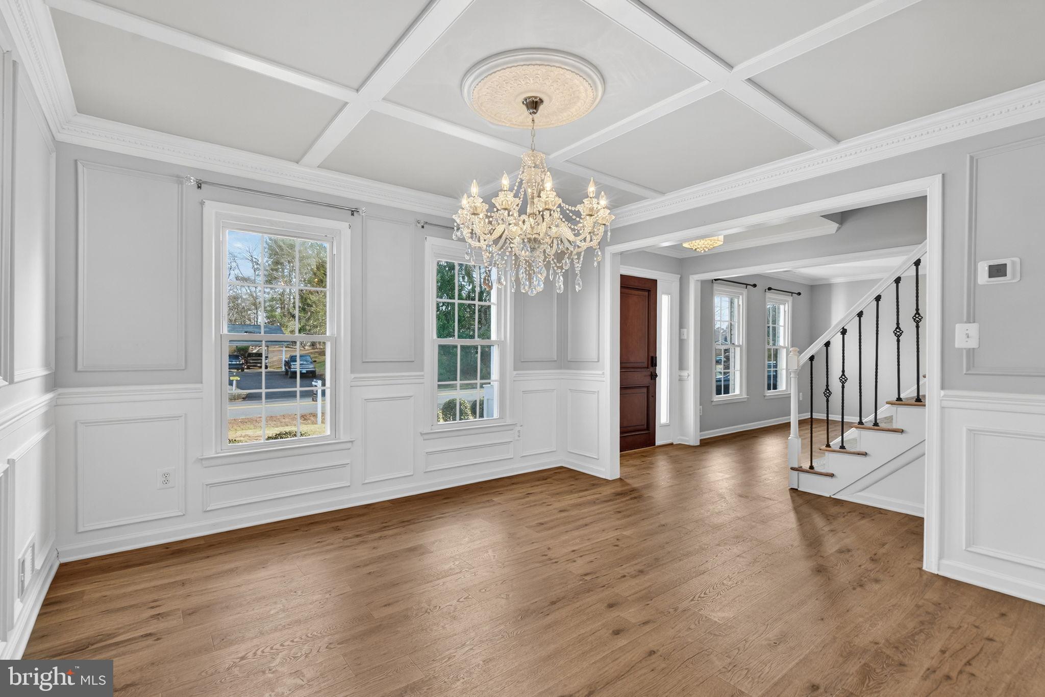 WARR LAKES - Residential