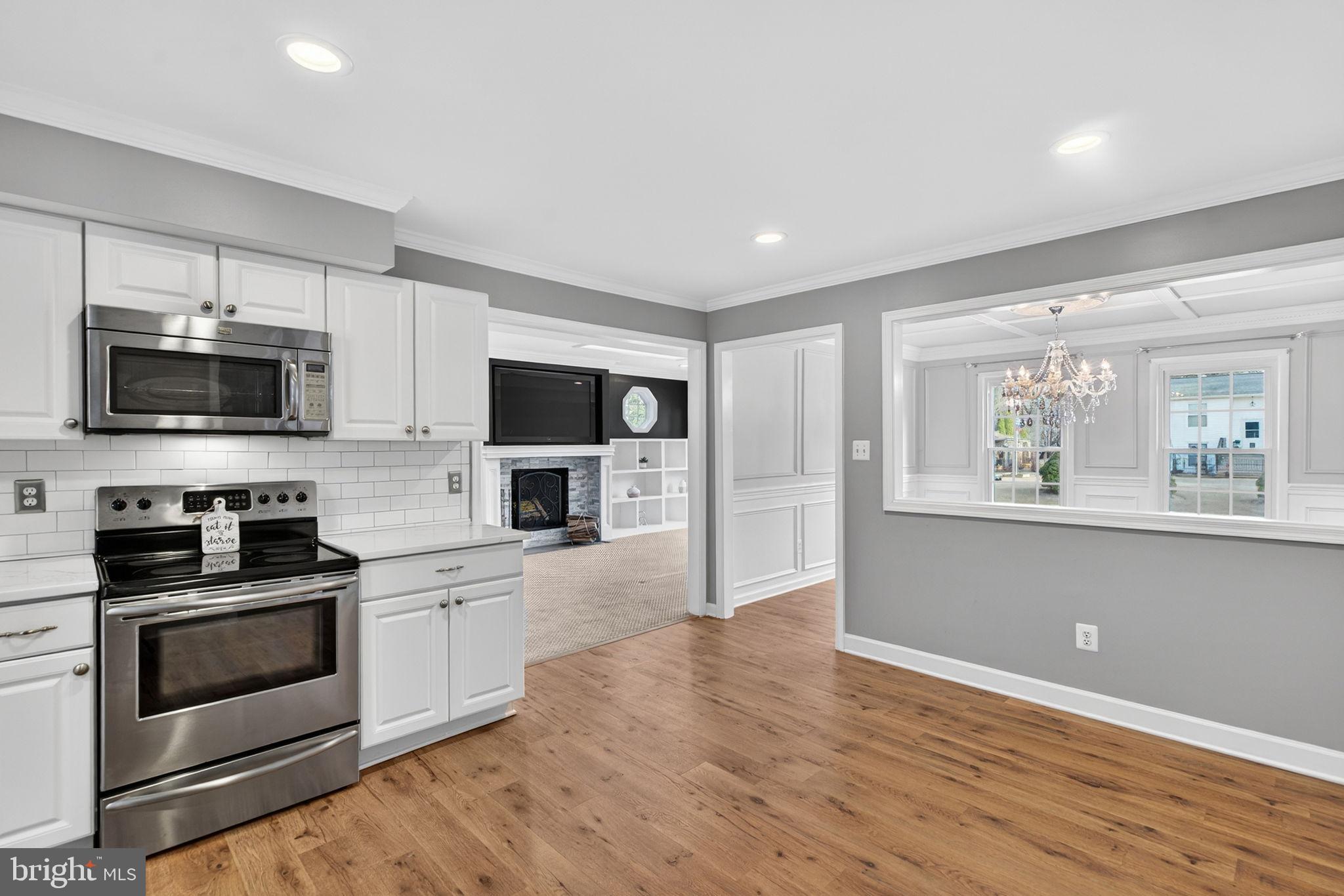 WARR LAKES - Residential