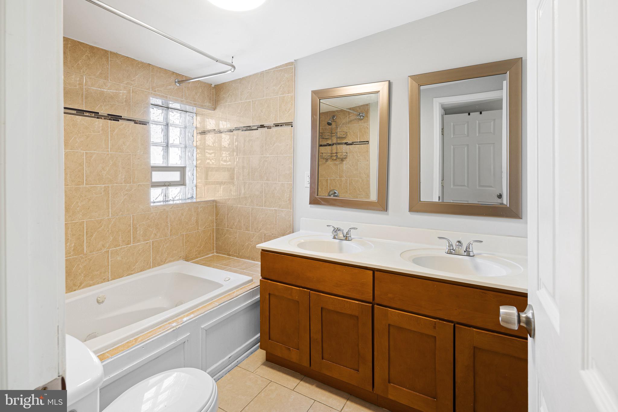 FRANCISVILLE - Residential