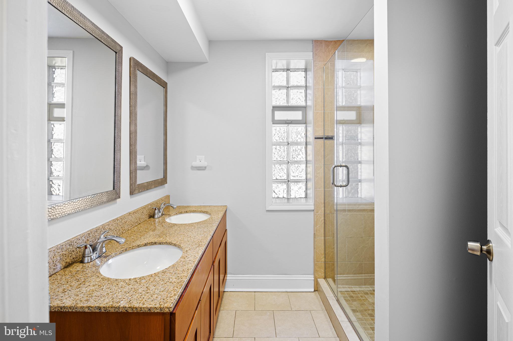 FRANCISVILLE - Residential