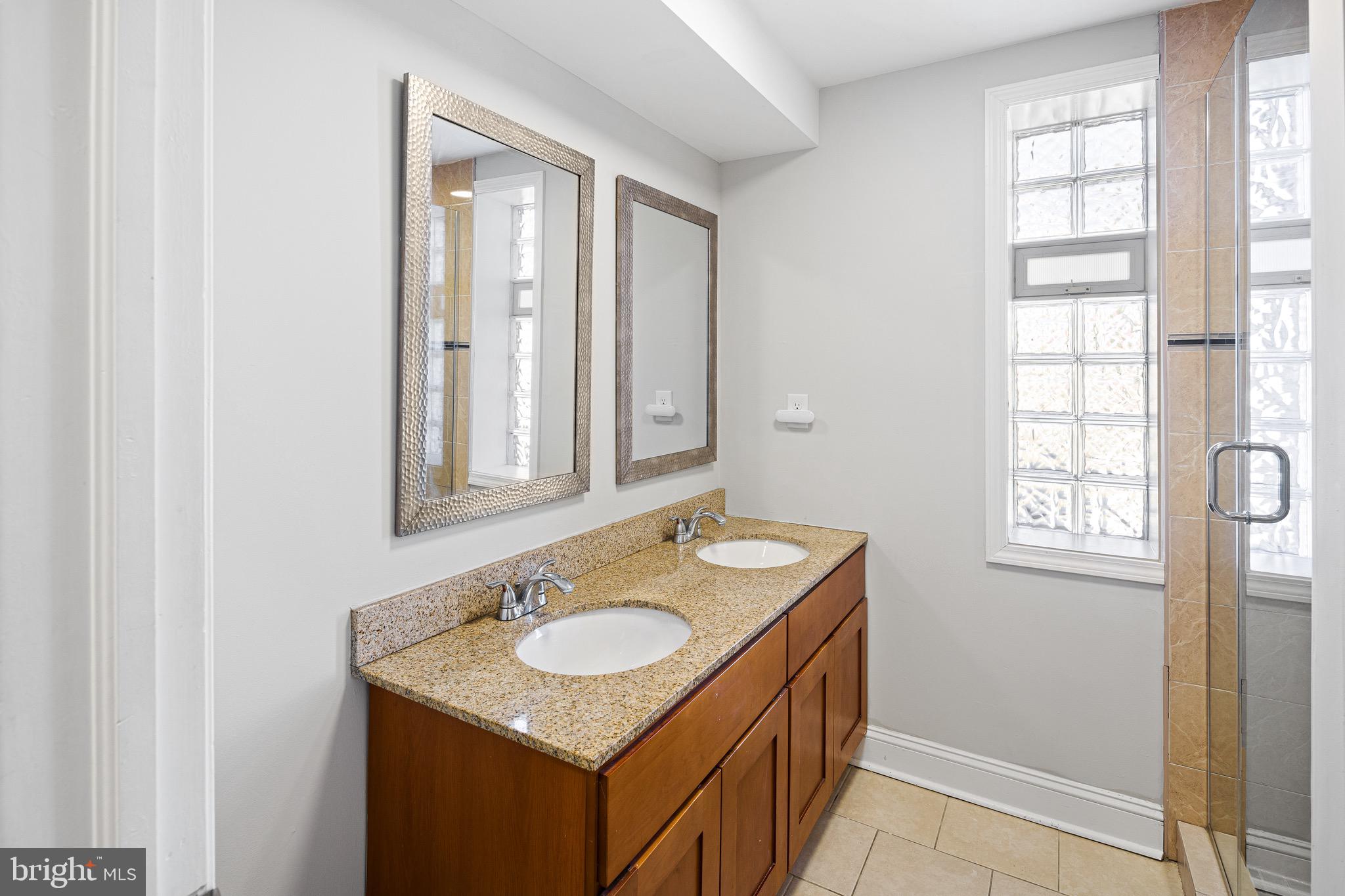 FRANCISVILLE - Residential