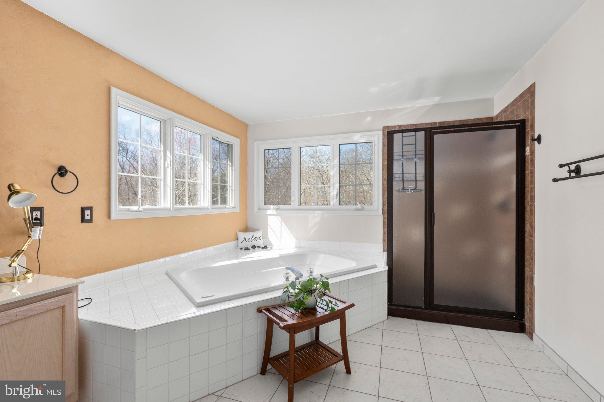 HAMPTON OAKS - Residential