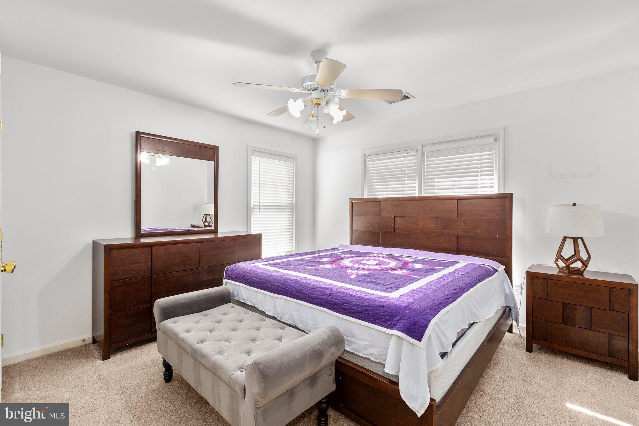 HAMPTON OAKS - Residential