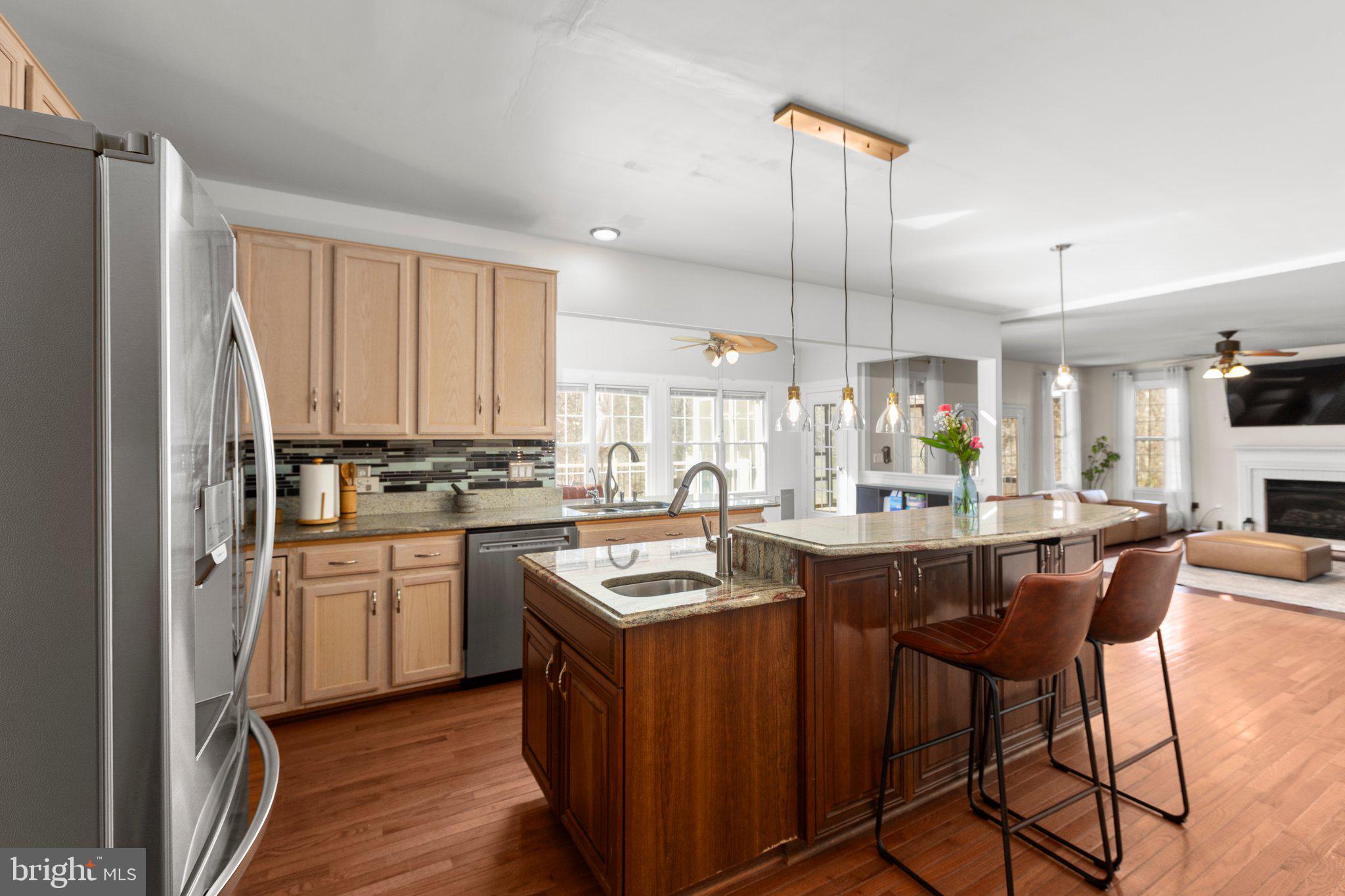 HAMPTON OAKS - Residential