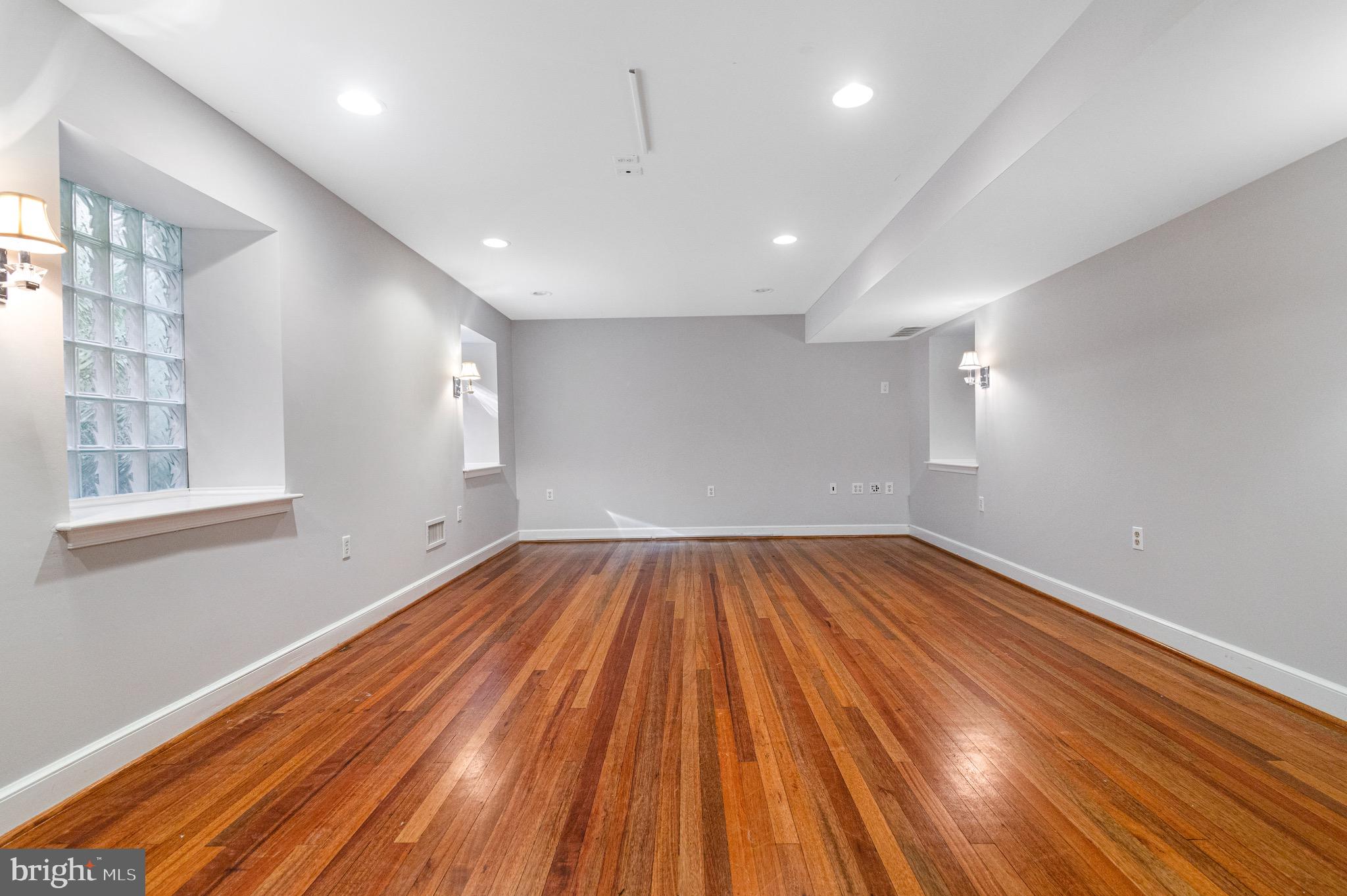 PENN VALLEY - Residential