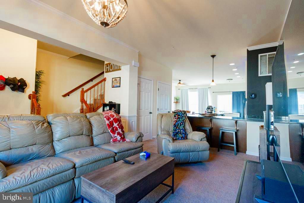 ELIZABETH HILLS - Residential