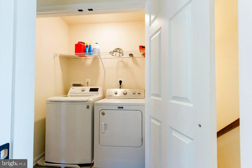 ELIZABETH HILLS - Residential