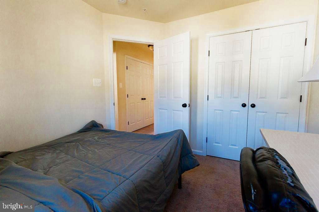 ELIZABETH HILLS - Residential