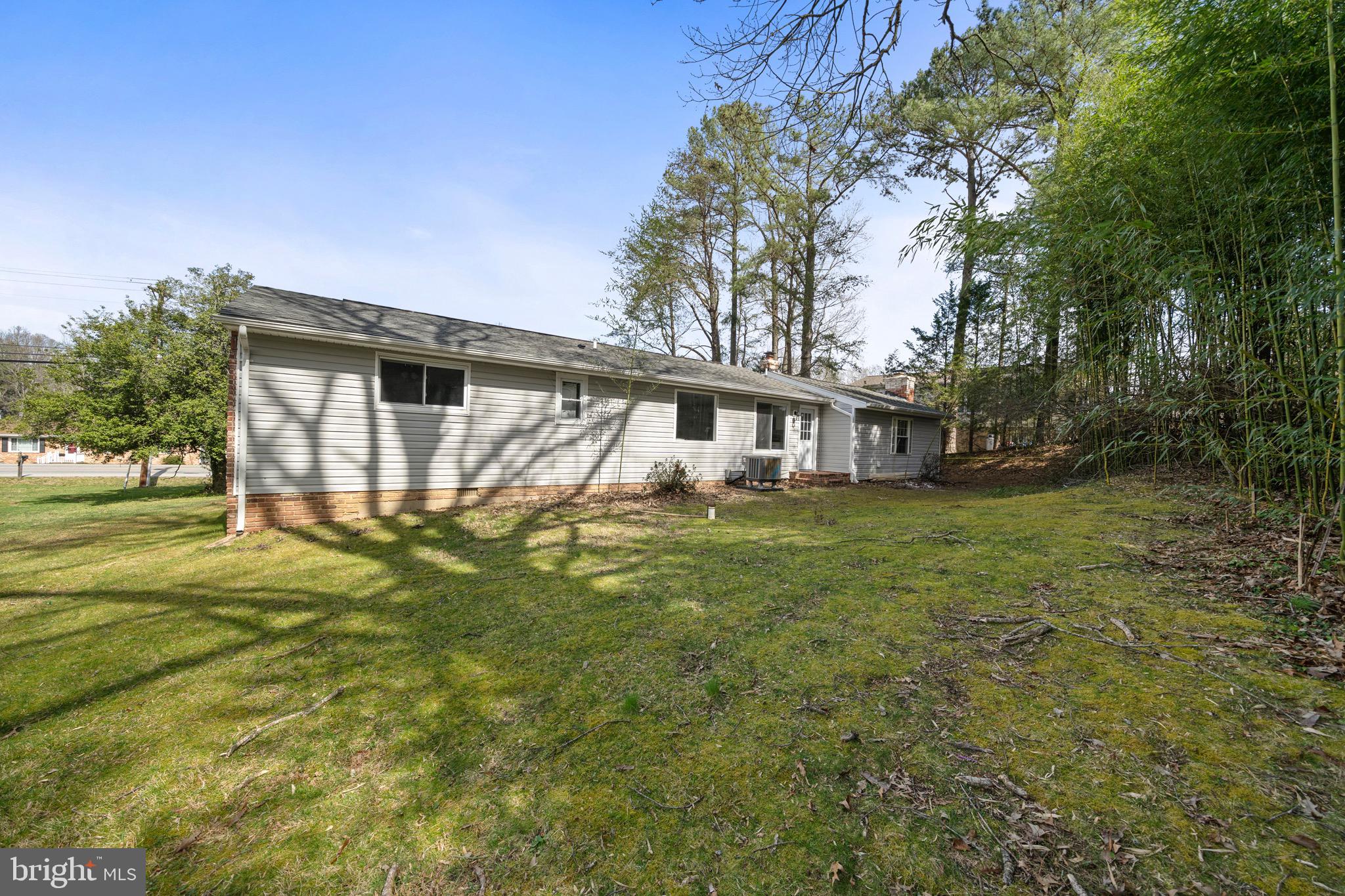 GOLDEN BEACH - Residential