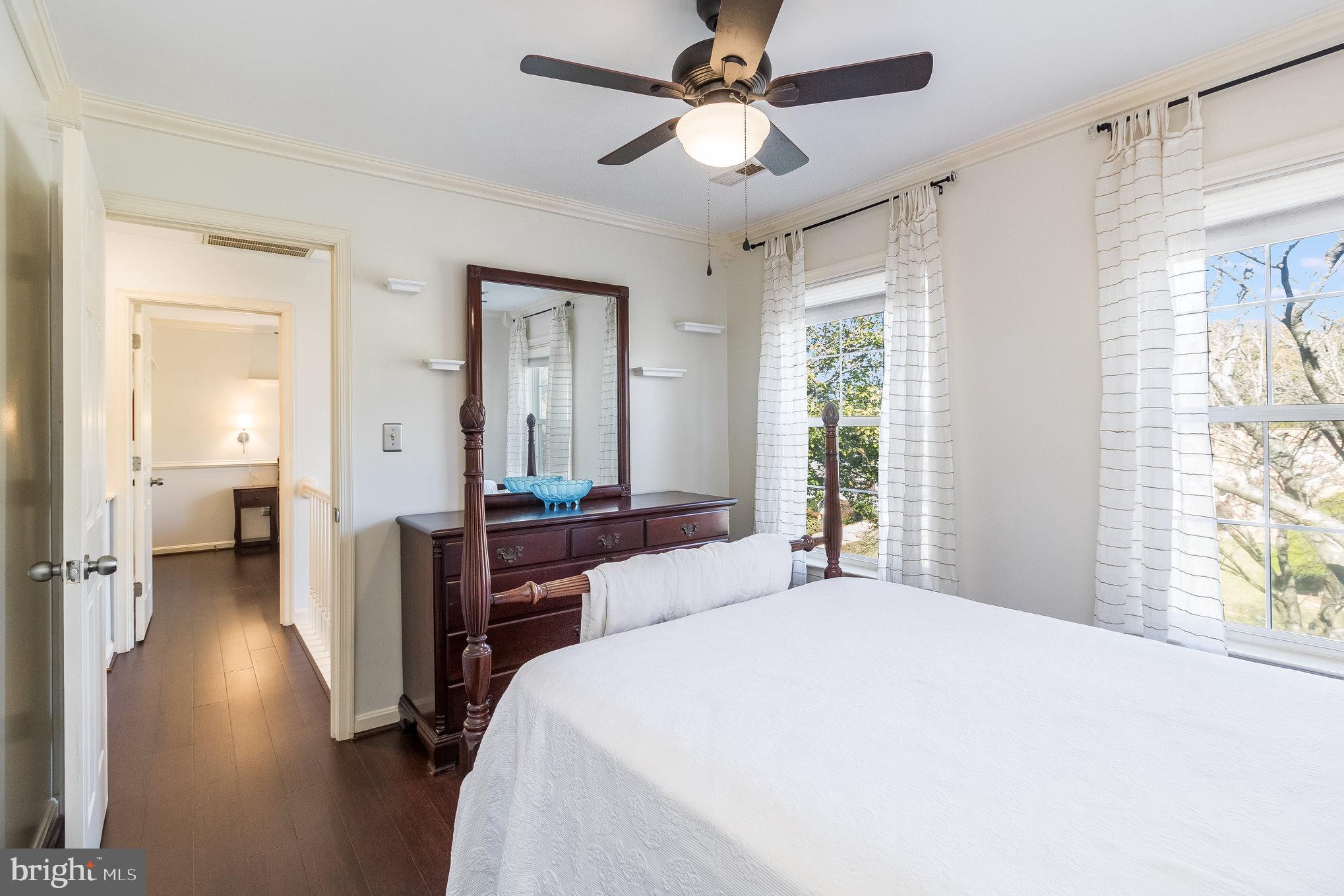 RIDGE POINTE - Residential