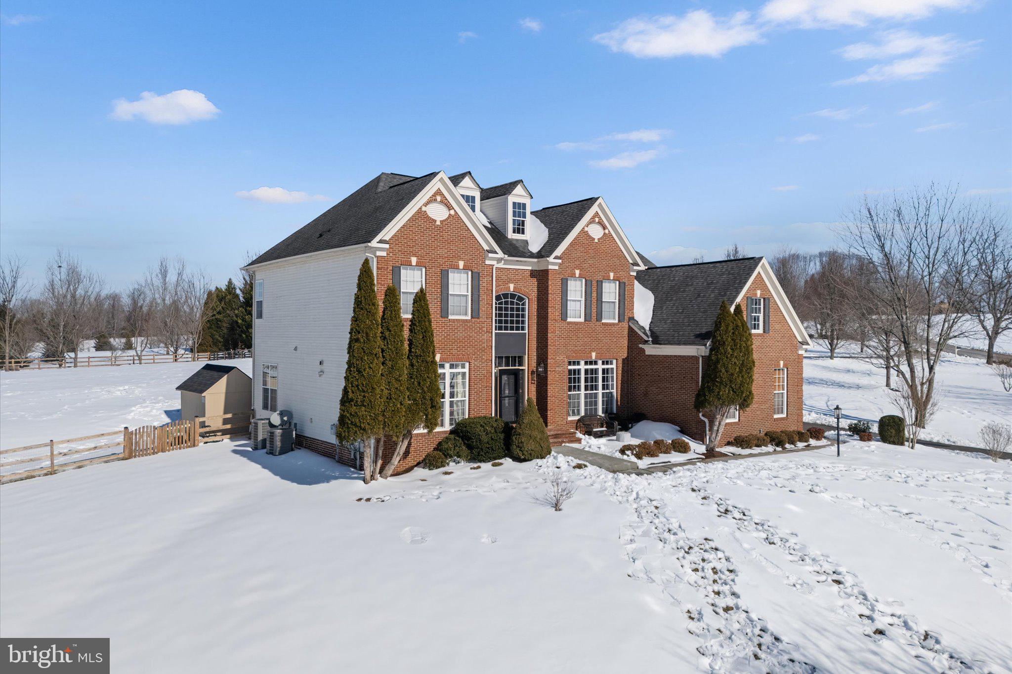 ROSE HILL - Residential