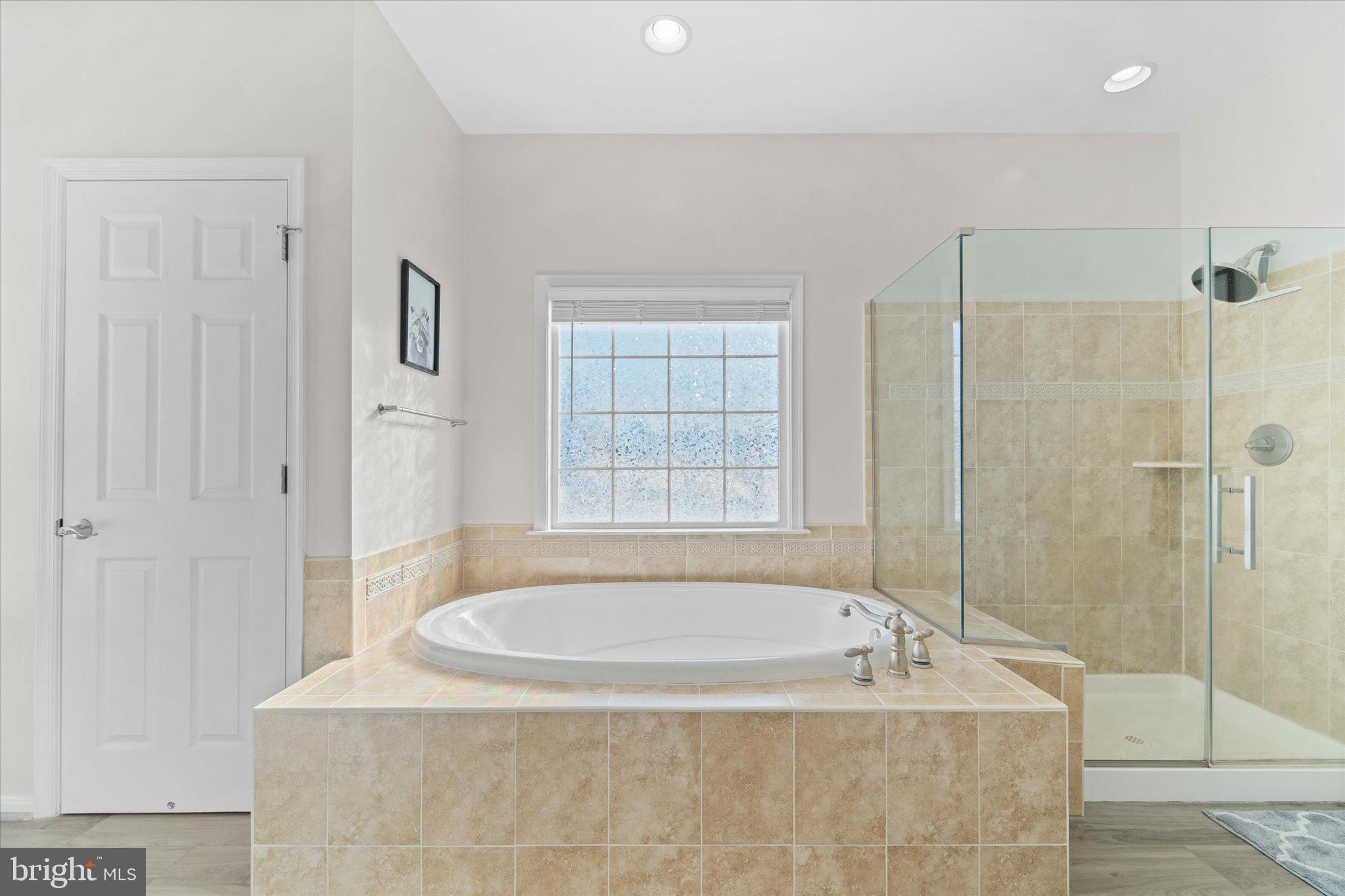 ROSE HILL - Residential